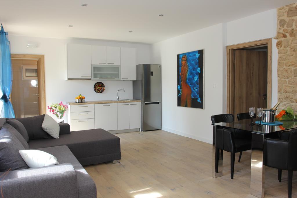 Apartment House Vitaic سوبيتار الغرفة الصورة